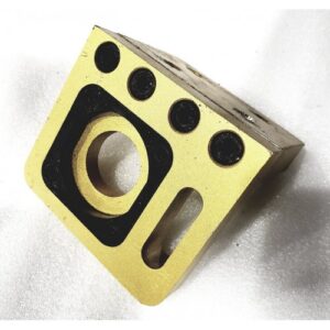 ISO 30 collet tightening fixture vertical mount